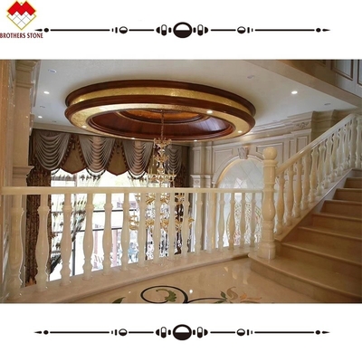 ขนาดมาตรฐานหรือตามต้องการ ขาว Onyx มาร์บอร์ Alabaster ระดับบันได Baluster สําหรับบ้านหรู