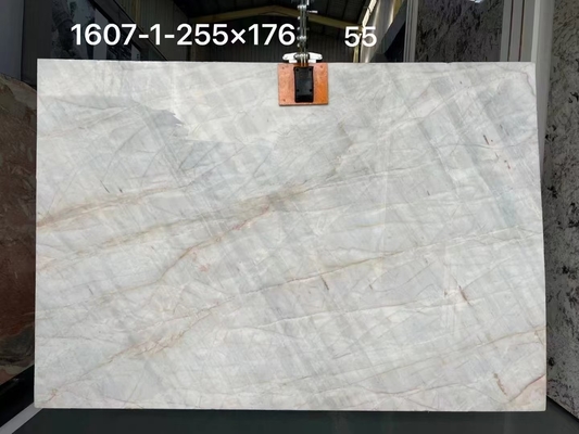 18 มม CNF Taj Mahal คาวตาร์ซิตสีขาว Cristallo Backlit Stone Countertop สําหรับตกแต่งบ้าน