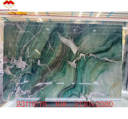 แผ่นพื้นคัลไซต์มาร์บอร์โมเดิร์น บาต้า สี Emerald Green Quartzite Slab สําหรับแผ่นผนังโรงแรม
