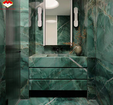 แผ่นพื้นคัลไซต์มาร์บอร์โมเดิร์น บาต้า สี Emerald Green Quartzite Slab สําหรับแผ่นผนังโรงแรม