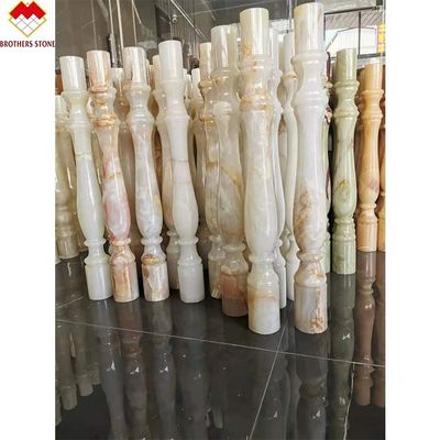 โรงแรมหรือวิลล่าที่กําหนดเอง สีขาว มาร์บอร์ ลายบันไดอัลบาสเตอร์ ลายบันไดบัลลัสเตอร์