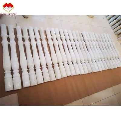 สีขาว Onyx มาร์บอร์หินแกรนิต รางการ์ด แฮนเดริล Balauster Balustrade สําหรับบันไดในอพาร์ทเมนต์