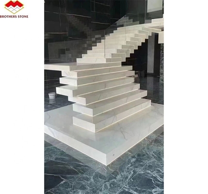 อัพเกรดภายในโรงแรมของคุณ ด้วยการออกแบบที่ทันสมัย ขั้นบันได วัสดุหินเทียม