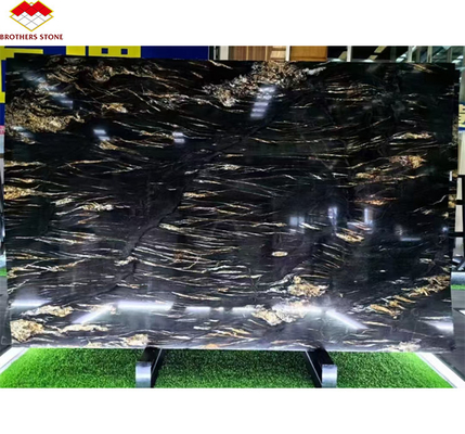 ปัจจุบันธรรมชาติ ฟีนิกซ์ ขนนก ดําทอง มาร์บูล หินบันได