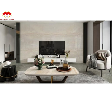 แผ่นผนังห้องน้ําโรงแรมแบบโมเดิร์น พร้อมแสงเบื้องหลัง หินธรรมชาติ มาร์บอร์ Onyx ขาว