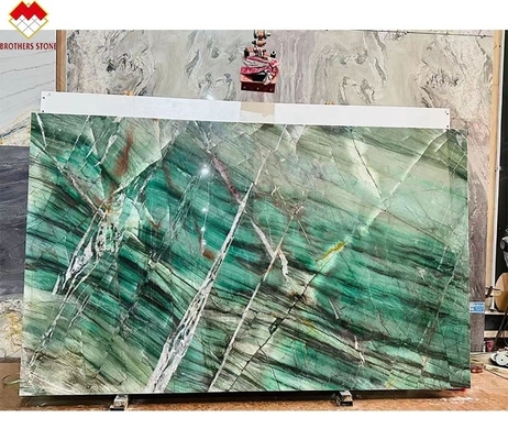 18 20 มิลลิเมตรหนา Fuchsite คริสตัลเขียวหรูหรา Royal Emerald Green Quartzite คอนทับ