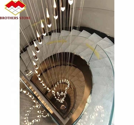 โฟชาน Custom โมเดิร์น เนื้อหินอ่อน ขนาดใหญ่ Slab ตัดตามขนาดบันไดสําหรับการออกแบบภายในบ้าน