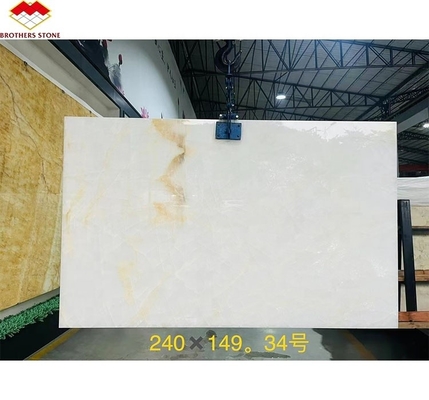 โมเดิร์น ไวท์ โอนิกซ์ มาร์บอร์ วอล์ด Bookmatched Slabs สําหรับการตกแต่งหินธรรมชาติตามสั่ง