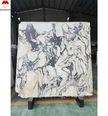 การตกแต่งโรงแรม Afyon Violet Arabescato Venato แผ่นมาร์บอร์กับ Calacatta / Calcutta