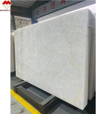 FOB แปลงน้ําแข็งโปร่งใส สีขาว Onyx มาร์บอร์ LED แบคไลท์ สล็อบสําหรับวิลล่า หลังผนัง