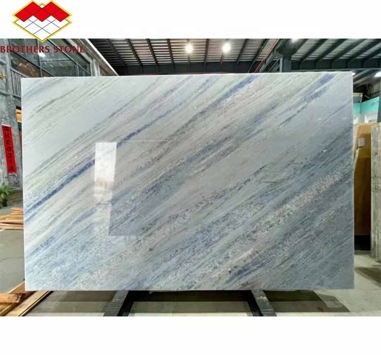อัพเกรดห้องนั่งเล่นบันไดของคุณด้วย 20 มิลลิเมตร Blue Ice Onyx Stone Veneer และ Backlight